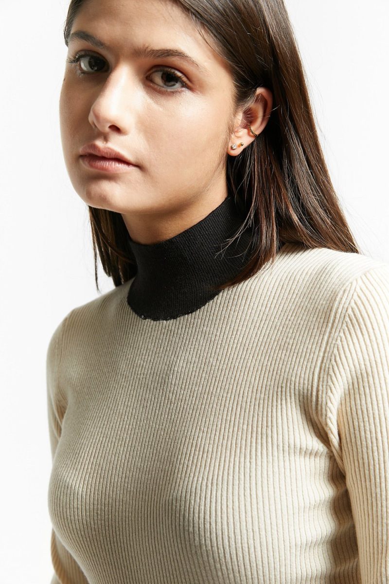 fine ribbed knit turtleneck off white 928030